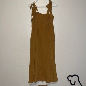 Tie shoulder midi dress